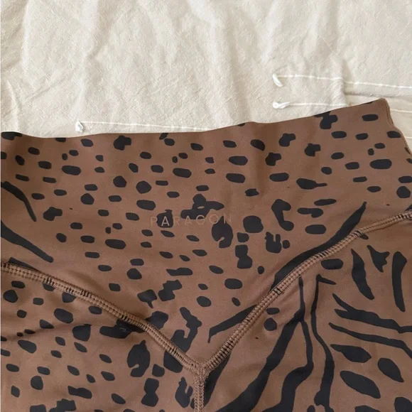 PARAGON Brown and Black Patterned Leggings - Picture 4 of 5